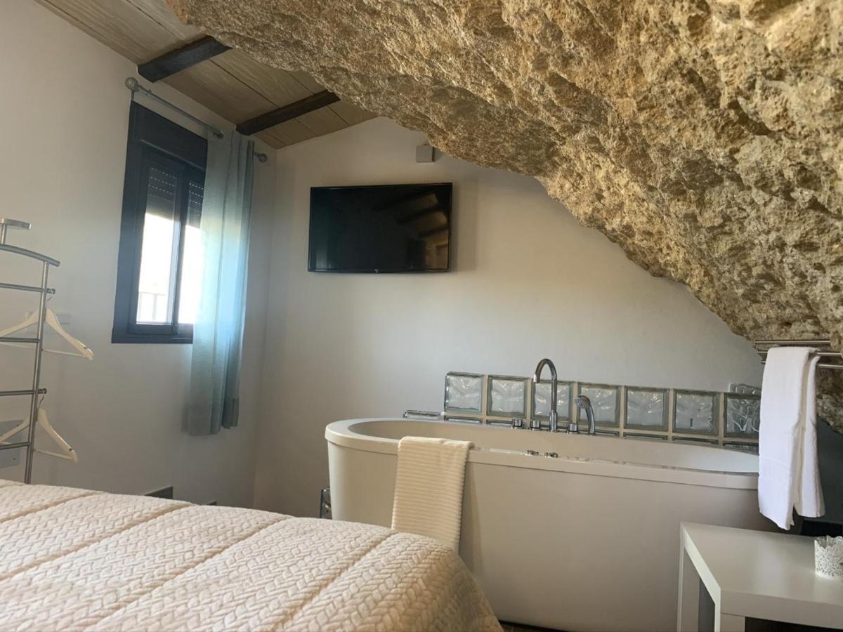 Apartamentos3Cuevas Setenil De Las Bodegas Exteriér fotografie